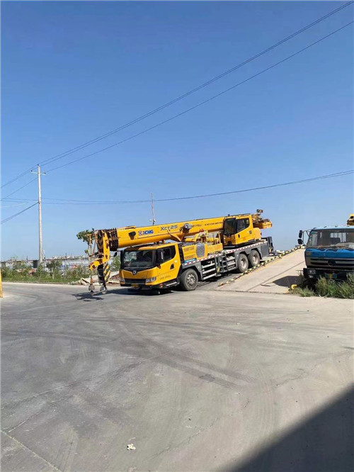 佳县吊车作业时，可能会产生哪些额外收费项目？